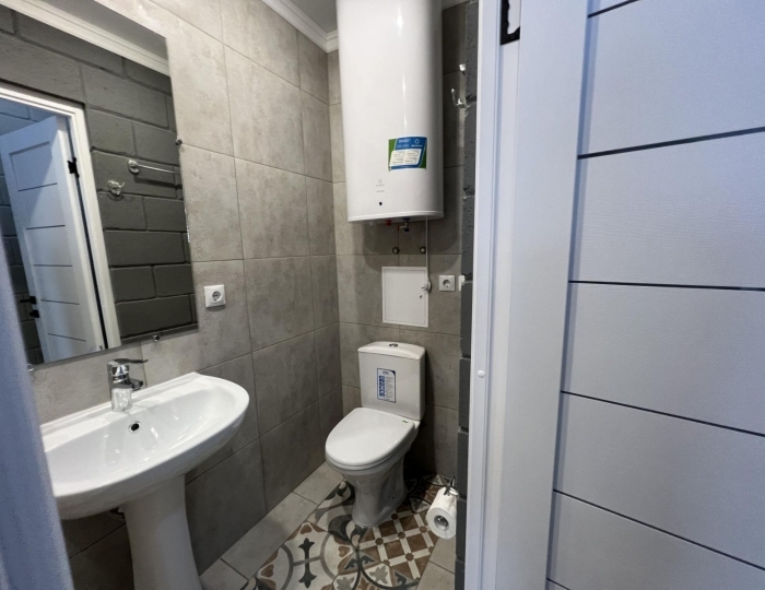 3-комнатные апартаменты улучшенные с 2 односпальными и 1 двуспальной кроватью - Отель «Жемчужина Абхазии» Цандрыпш